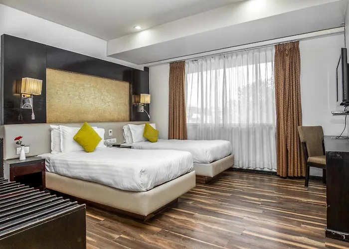 Mahabir Palace 4*