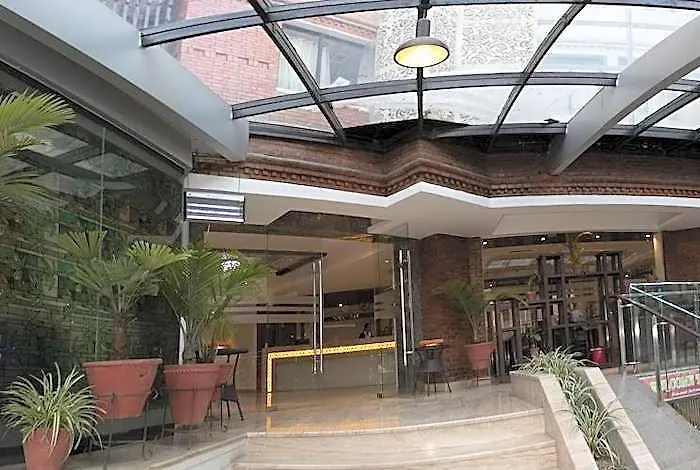 Mahabir Palace Hotel 4*