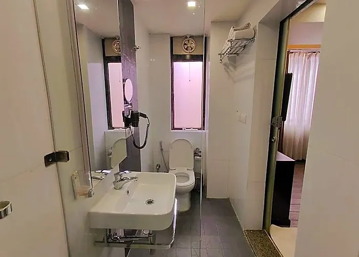 Hotel Mahabir Palace