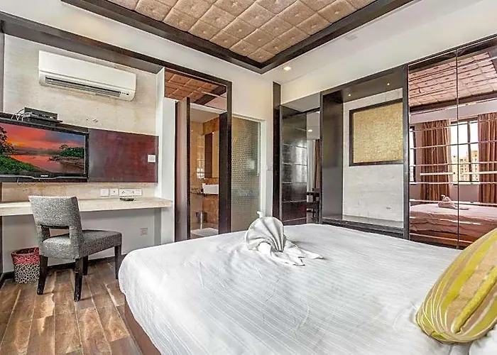 Hotel Mahabir Palace 4*